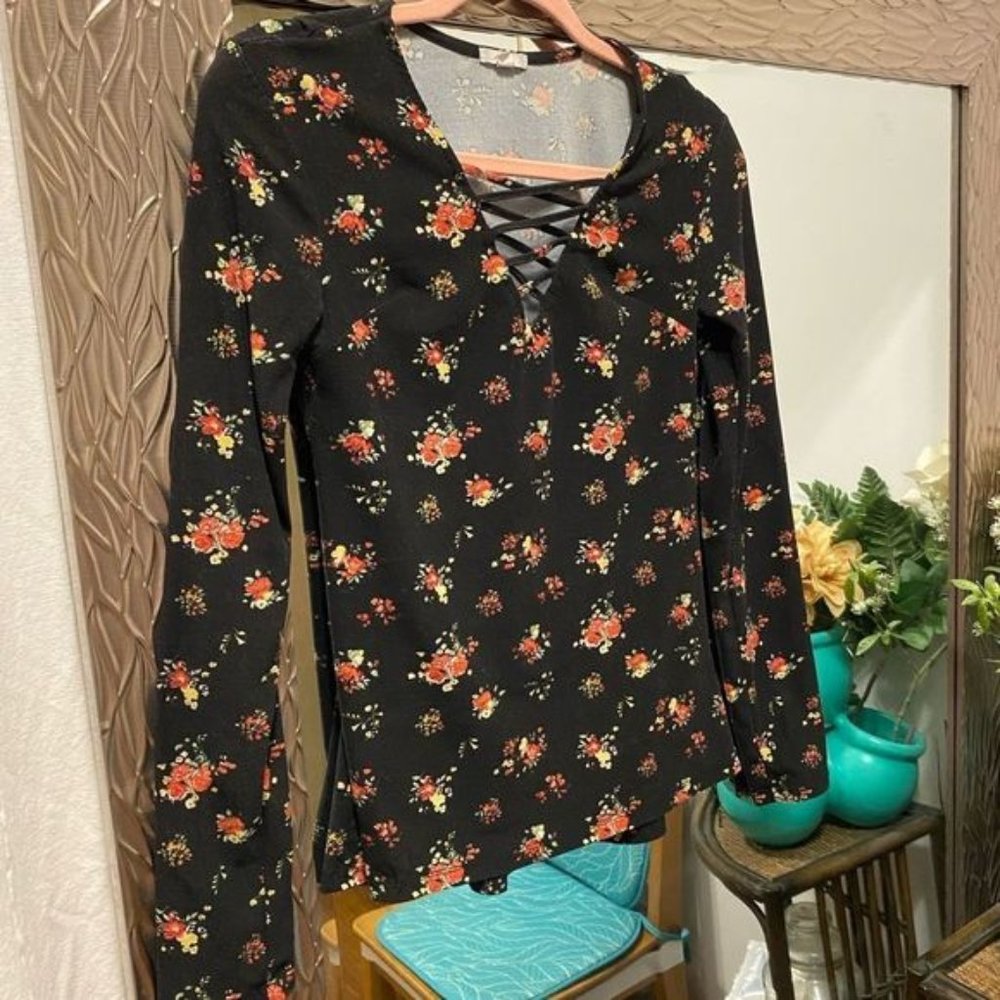 Buttery Soft Black Long Sleeve Floral Crisscross Bust Top
